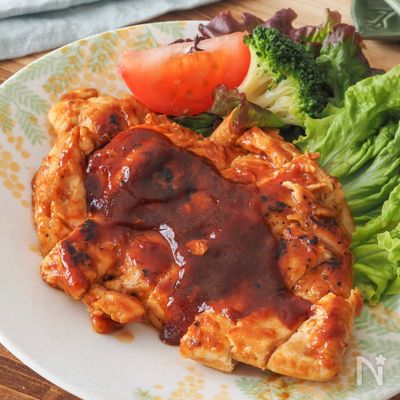 【BBQチキン】胸肉まるごと使用♩BBQソースがやみつきに!