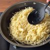 【材料これだけ？！】
こんがりチーズとじゃがいものガレットの工程2