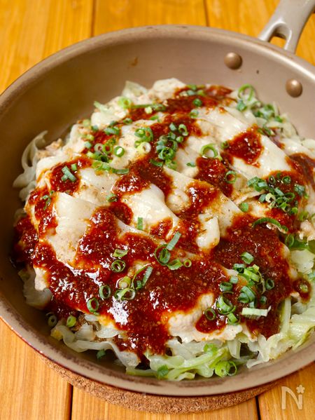 ワンパン10分！【豚肉×キャベツフライパン蒸し】胡麻味噌ダレ