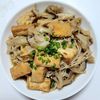 ふうかの作ってみた!投稿(ちょっぴり贅沢副菜♪色々きのこと厚揚げのすき焼き風煮込み)