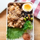 食欲のなくなる夏を乗り切る!「アヤコのスタミナ弁当」|必殺!アヤコの10分弁当Vol.28