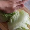 ベーコンレタスのジュワッと焼きの工程1