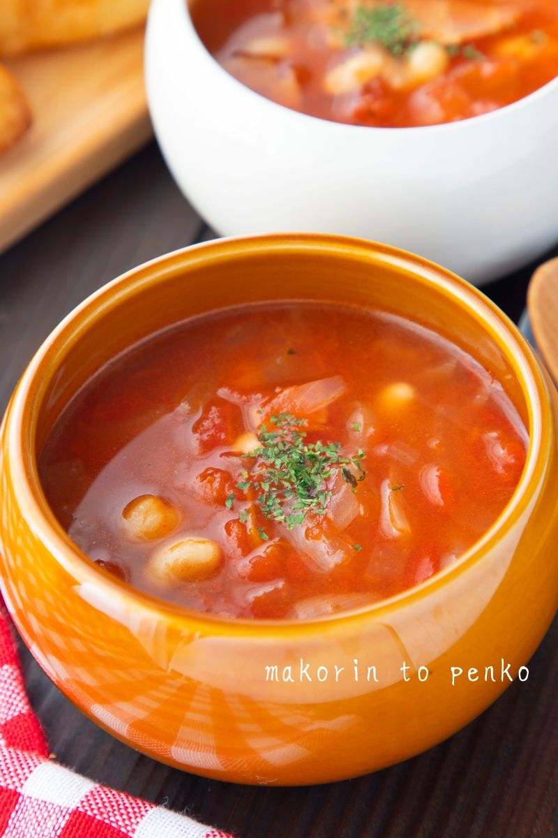 ピリッとしたトマトスープのレシピ