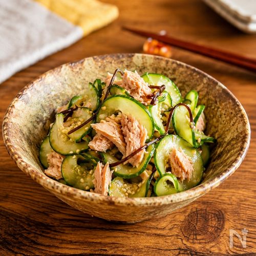 調味料いらず♪【ズッキーニとツナの塩昆布あえ】