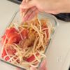 【レンジで8分】やみつき濃厚ごま!冷やしトマト担々麺🍅の工程1