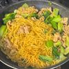 暑い日こそ食べたい!【豚肉とチンゲン菜の旨辛焼きそば】の工程4