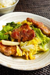 たぶん、ごはん3杯いけます【豚肉とキャベツの塩炒め】