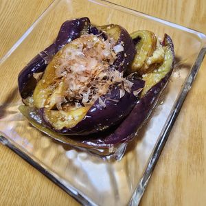 ナムディの作ってみた!投稿(【レンチン茄子のごまぽん生姜和え】レンジでチンして和えるだけ)