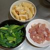 名古屋の味!かしわとお揚げのきしめんの工程1