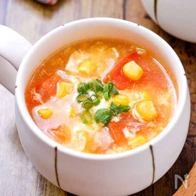 【トマたまコーンスープ】旨味たっぷり♡簡単おいしい洋風スープ