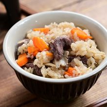 ジビエ釜飯「エゾ鹿の塩麴漬け釜飯」