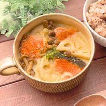 【鮭とレンコンの豆乳スープ】コクうま♡栄養たっぷり美肌スープ