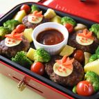 ホットプレートで賑やかに♪子どもの日ハンバーグ