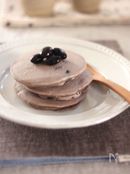 おせちでリメイクスイーツ♪黒豆の米粉パンケーキ