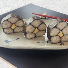 巻きすいらず♩細巻きで簡単！『花巻き寿司』シーチキンマヨ味♡