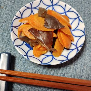 M＊Pの作ってみた!投稿(生きくらげと人参のバター醤油炒め。)