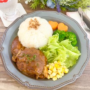 のりのり🐾🎀🤍の作ってみた!投稿(【こだわり煮込みハンバーグ】愛されおかず♡彼に作ってあげたい)