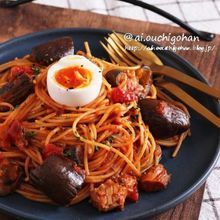 サバ缶とトマト缶で簡単♡鯖となすのワンパンボロネーゼ風パスタ