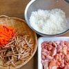お鍋でもOK！鶏ごぼう炊き込みご飯の工程1