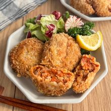 とろとろ半熟トマトコロッケ