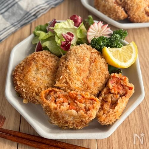 とろとろ半熟トマトコロッケ