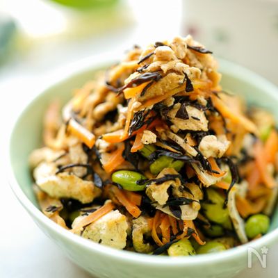 身体に嬉しい♪ 彩り野菜とひじき豆腐