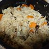 hiro★の作ってみた!投稿(『鮭ハラスの炊き込みご飯』鮭の旨みたっぷり!ごちそうご飯♡)
