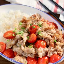 『豚肉とトマトの和風ごはん』少ない調味料で作れる！