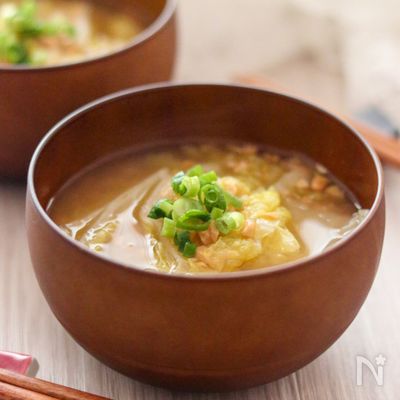 白菜と納豆のお味噌汁