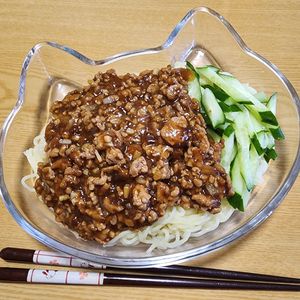 ナムディの作ってみた!投稿(甜麺醤があれば本格味！『ジャージャー麺（炸醤麺）』)