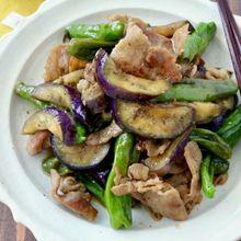 豚バラと茄子とししとうの甘辛炒め