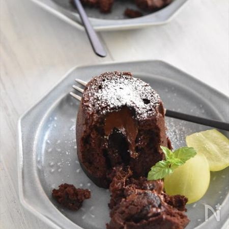 レンジで簡単 紙コップで作る フォンダンショコラ風 By 四万十みやちゃん 宮崎香予 レシピサイト Nadia ナディア プロの料理家のおいしいレシピ