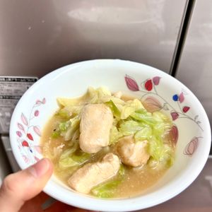ケの作ってみた!投稿(【鶏キャベツうま塩とろみ炒め】食材2つ！早うまヘルシーおかず)
