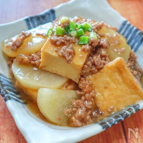 とろ〜っと優しい♡厚揚げ大根のそぼろ中華煮