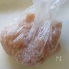 しっとり【鶏むねのレンジ蒸し】簡単＆ヘルシー＆おいしい！の工程1