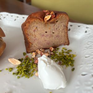 こむぎの作ってみた!投稿(万博でデーツラバー急増中!【デーツケーキ】しっとり&さわやか)