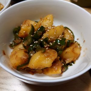 Yukkの作ってみた!投稿(【じゃがピーマンおかかバター炒め】かつお節香る♪お弁当にも◎)