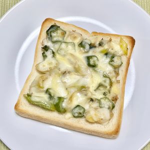 キャピタンの作ってみた!投稿(カルシウムたっぷり～しらすトースト)
