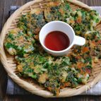 《小麦粉不要》海老ニラツナチーズの具沢山チヂミ