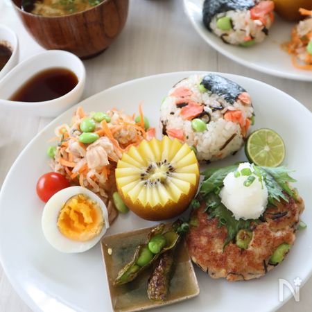 枝豆を楽しむ 豆腐バーグランチ 枝豆入り豆腐バーグ By Hoppe レシピサイト Nadia ナディア プロの料理家のおいしいレシピ 枝豆を楽しむ 豆腐バーグランチ 枝豆入り豆腐バーグ By Hoppe レシピサイト Nadia ナディア プロの料理家のおいしいレシピ