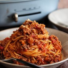 パスタ別ゆで不要！挽き肉たっぷり「ミートソースパスタ」