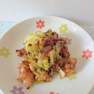 あーちゃん·͜· ♡の作ってみた!投稿(【塩こんぶで肉野菜炒め】パパッと栄養満点！うま味たっぷり)