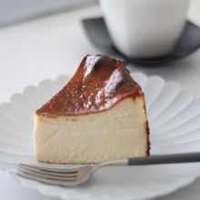 バスクチーズケーキ
