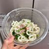 ケの作ってみた!投稿(容器に入れてチンするだけ「キャベツとベーコンのうま塩うどん」)