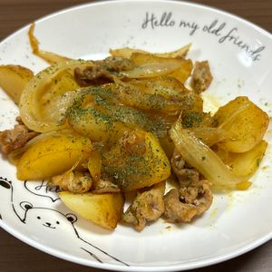 1313188の作ってみた!投稿(無水で味染み♡豚こま肉で！カレー肉じゃが)