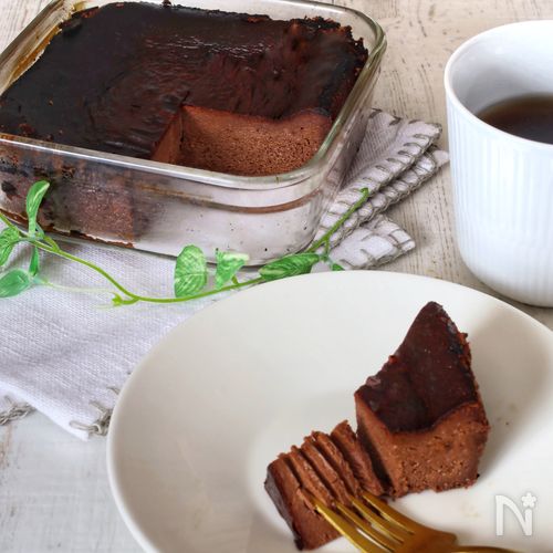 耐熱ガラス容器で焼く、チョコレートバスクチーズケーキ