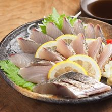 サワラのさばき方、炙り刺身
