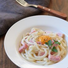 カルボナーラ風釜玉うどん