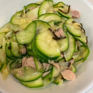 744694の作ってみた!投稿(ツナとズッキーニのおつまみ♩衝撃的に美味しい！腸活にも◎)