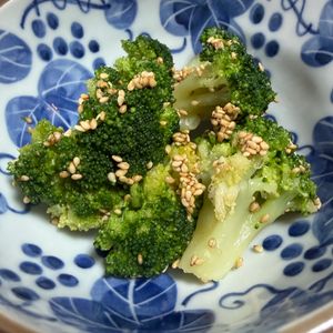 ゆっこの作ってみた!投稿(【ブロッコリーの中華和え】もう1品に嬉しいちょこっと副菜♡)